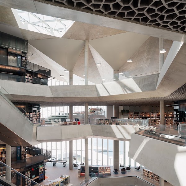 Deichman Bjørvika takterrasse – Kultur, Oslo